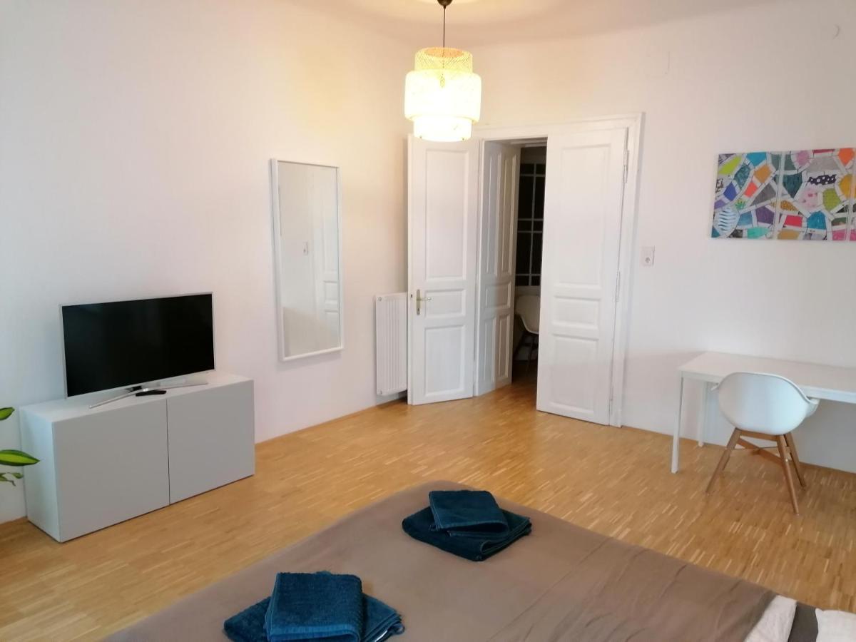 Flataid Apartment Jakob-Redtenbacher-Gasse I กราซ ภายนอก รูปภาพ